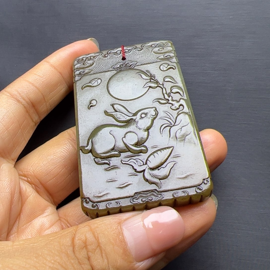 和田玉未镶嵌把件涅*