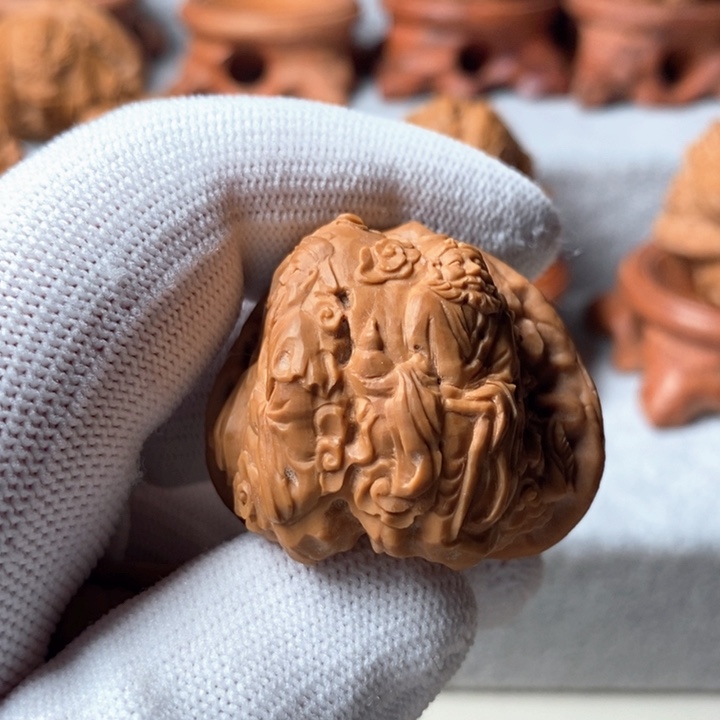 柏香籽/百香籽把件今**悔