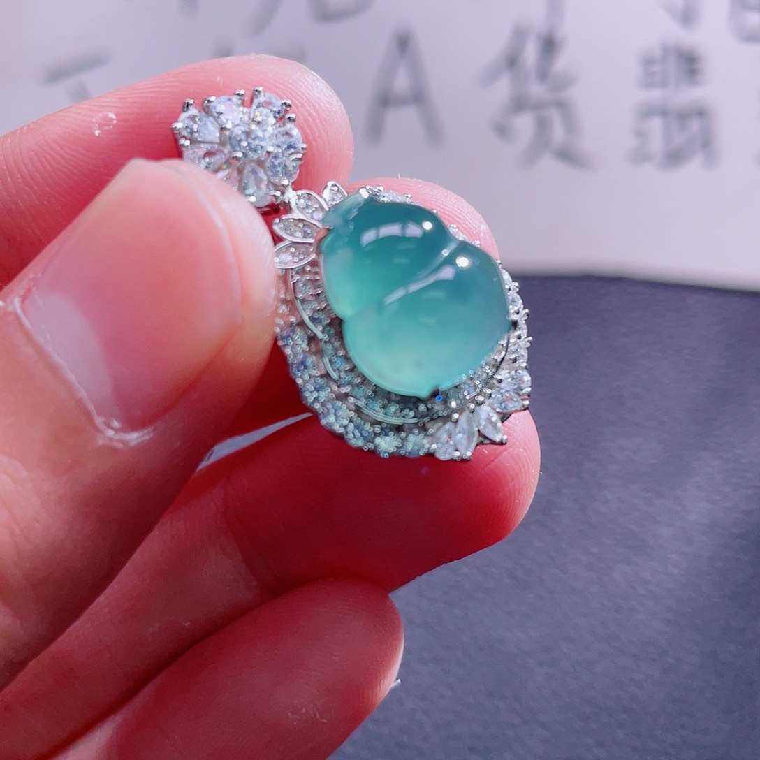 翡翠颈饰银S925镶嵌999999999