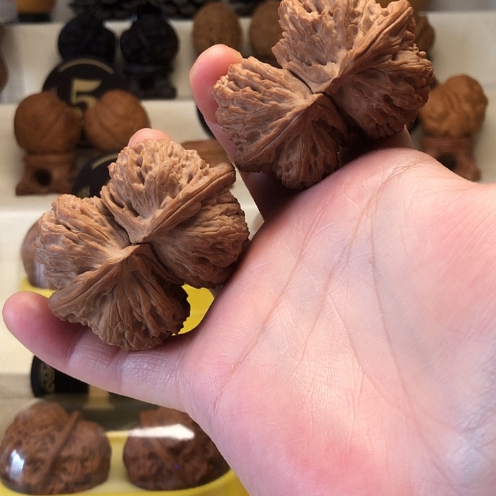 桃核吊坠云南铁核桃