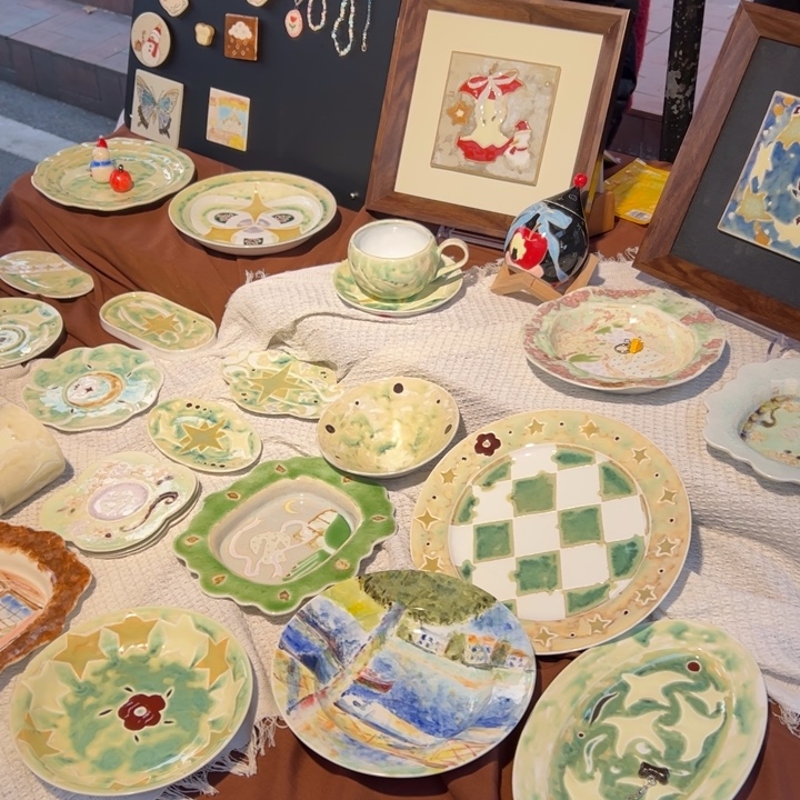 12。         陶瓷