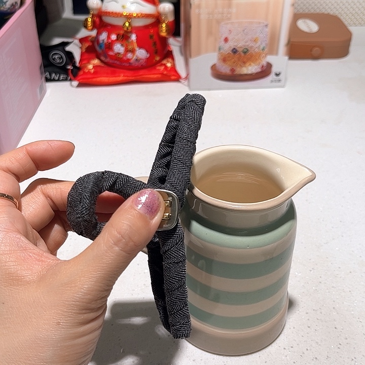 瓷片Dfghgggffdfdfggrtg