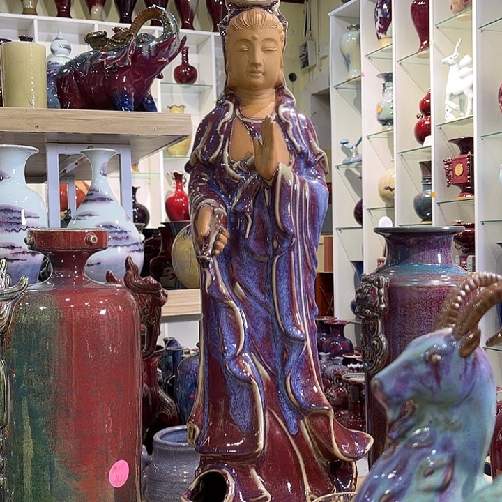 人****栈钧瓷的制作工艺和工艺都是