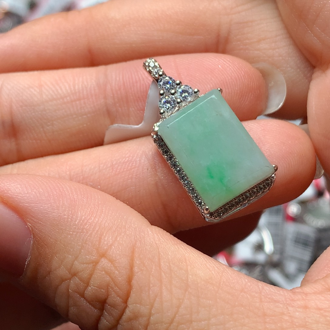 翡翠戒指银S925镶嵌天然翡翠吊坠