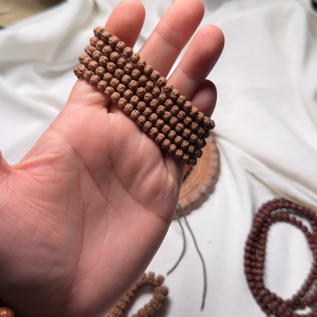 文玩核桃吊坠佛手108