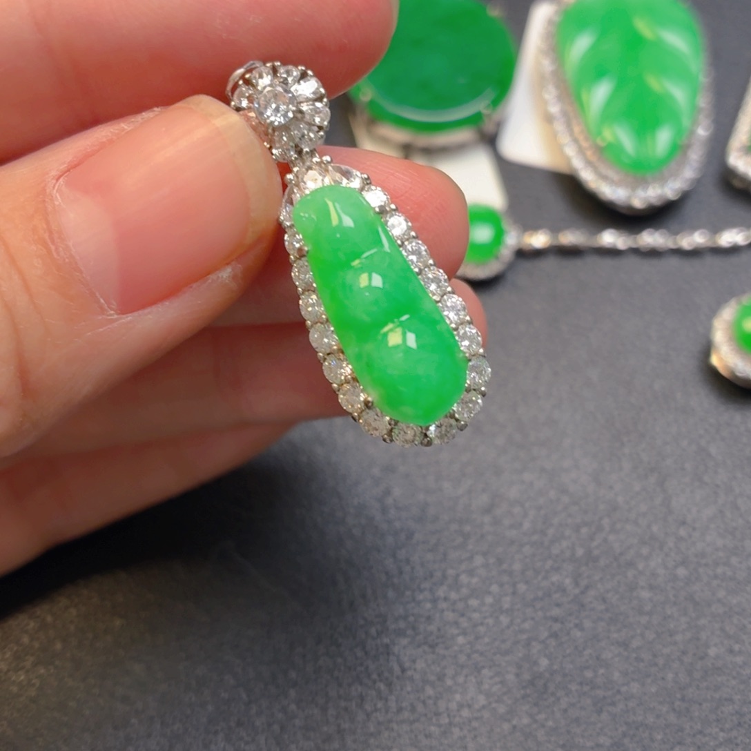 翡翠银S925镶嵌吊坠(不含链)