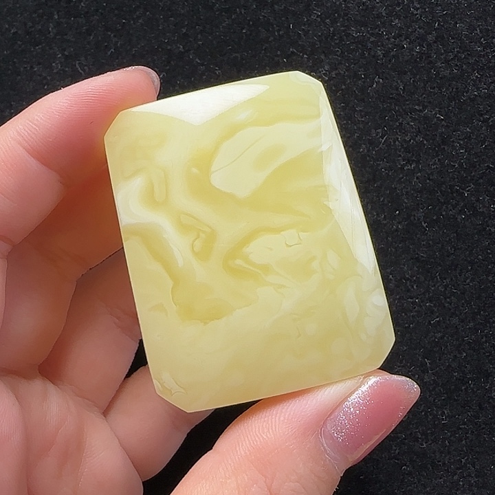 蜜蜡珠宝奇石未镶嵌