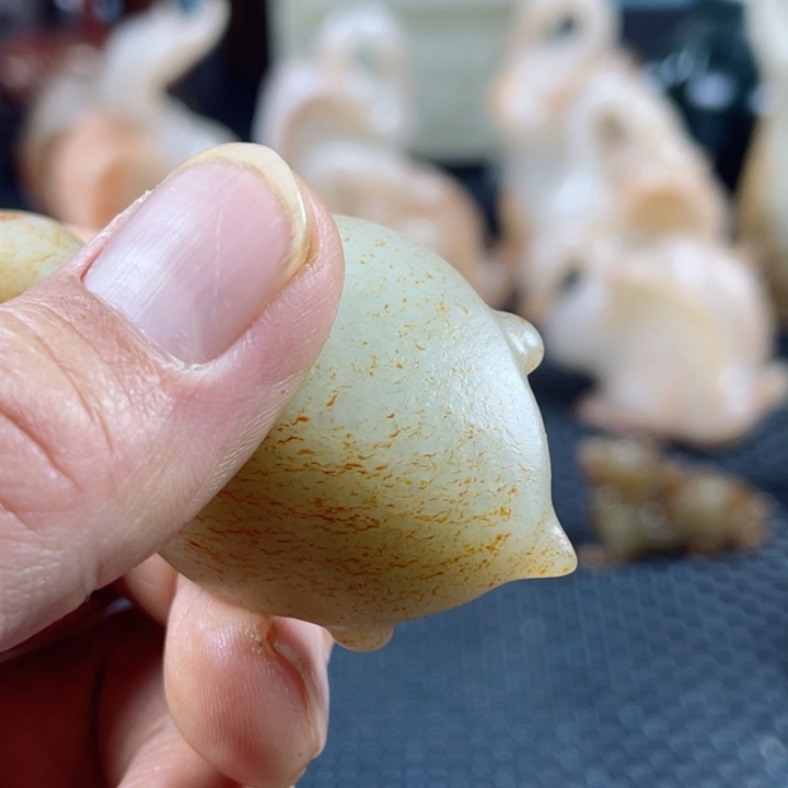 和田玉颈饰未镶嵌年**驰