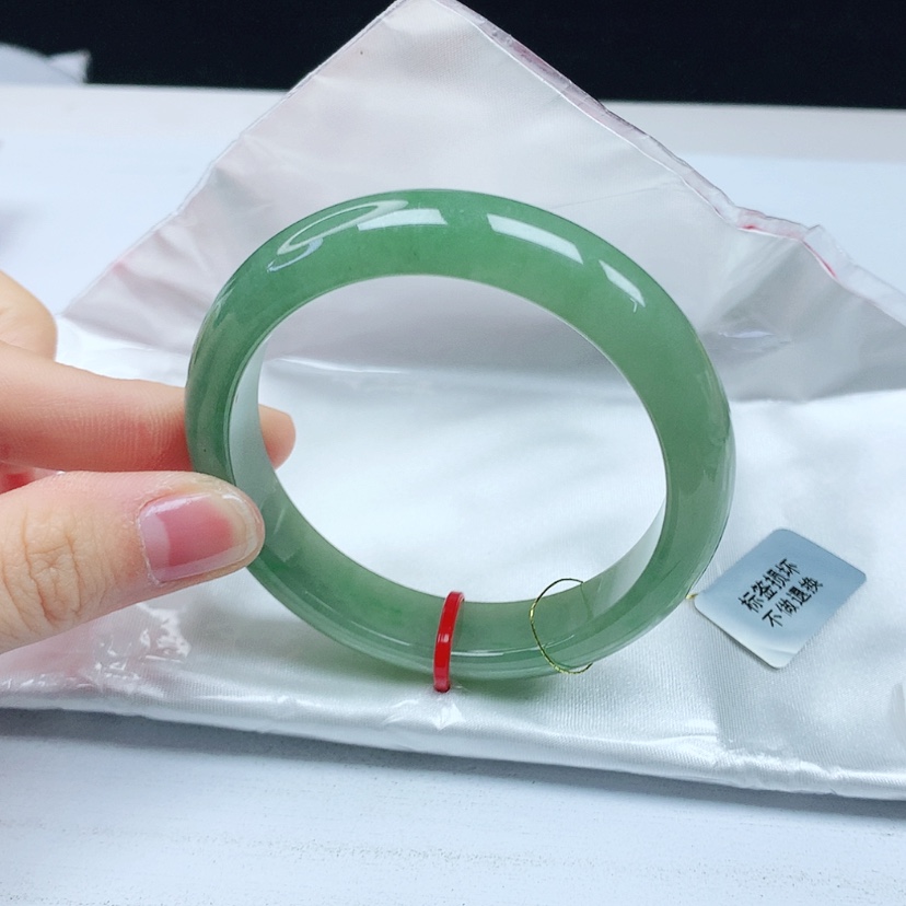 【闪购商品】翡翠手镯未镶嵌天然缅甸a货手镯52+