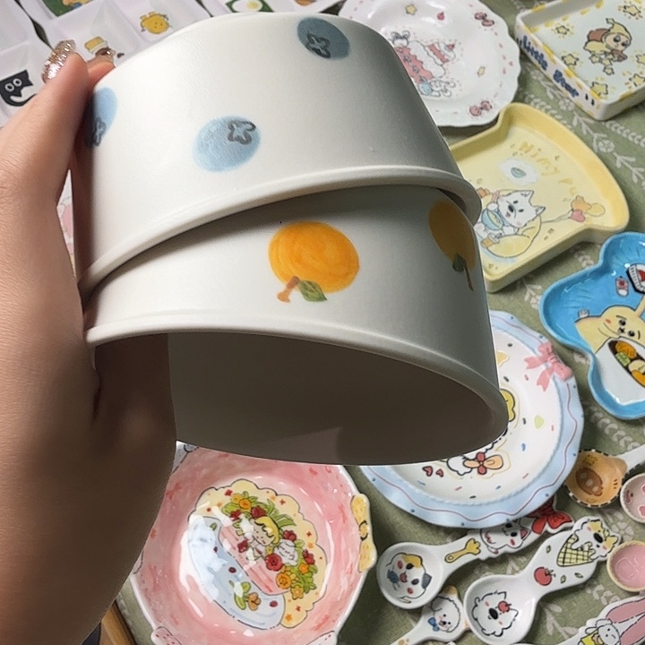 米饭碗水果碗两只