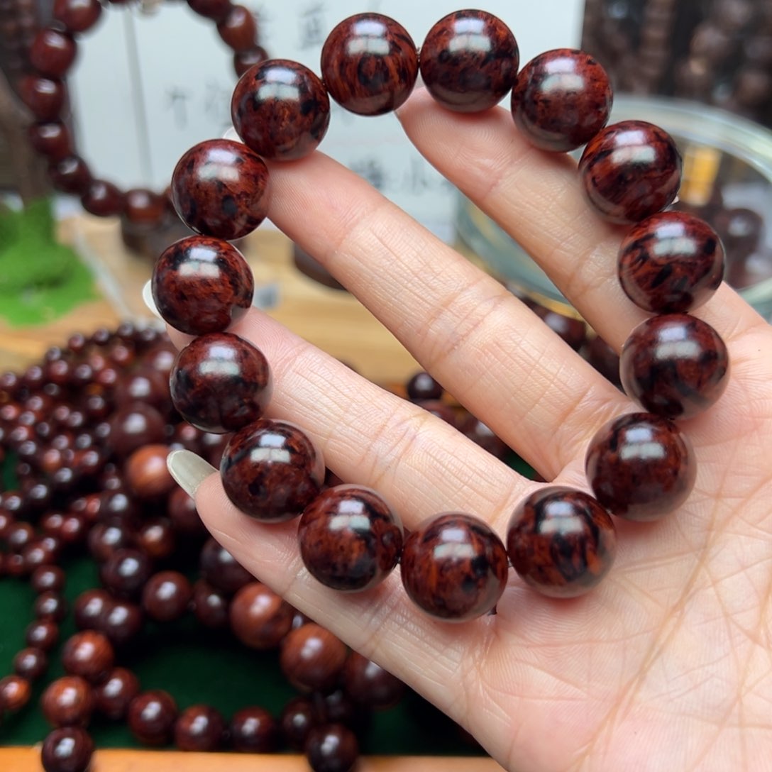 降真香其他开**乐海南红降1.5留疤大芝麻点高货30