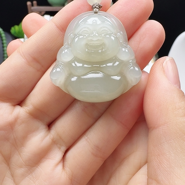 大***闲和田玉未镶嵌颈饰