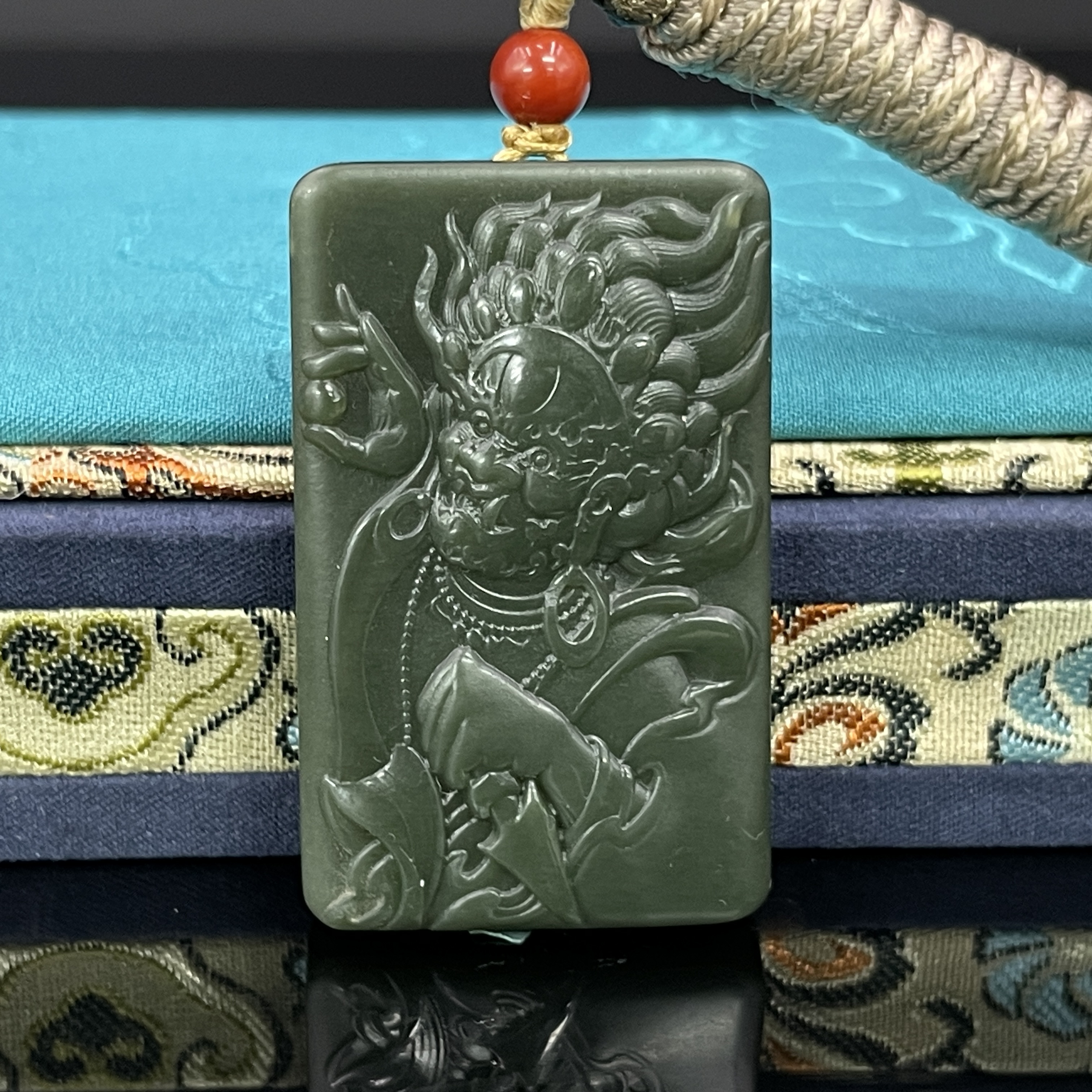 1224GY028和田玉挂件