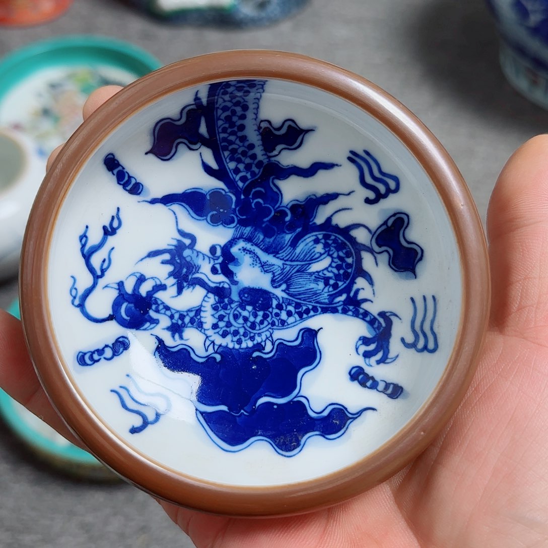 摆件瓷器的工艺技术与艺术