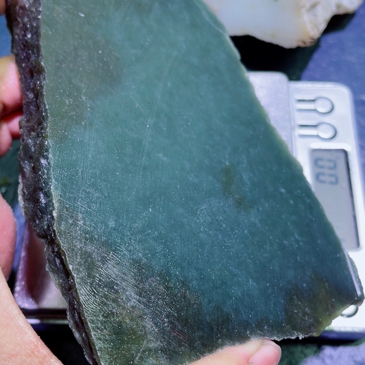 和田玉未镶嵌珠宝半成品