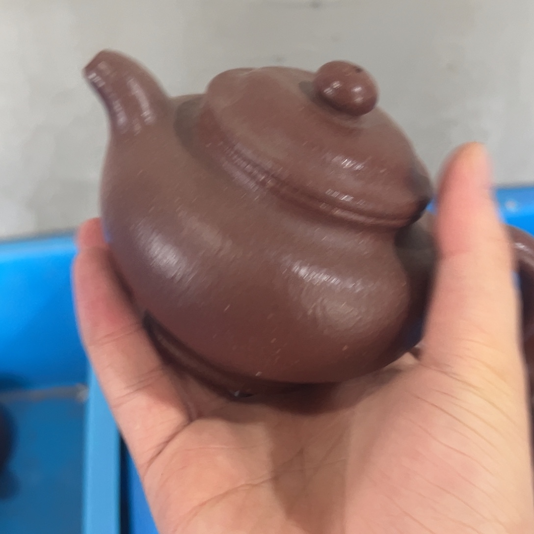 茶壶紫砂紫砂的味道很