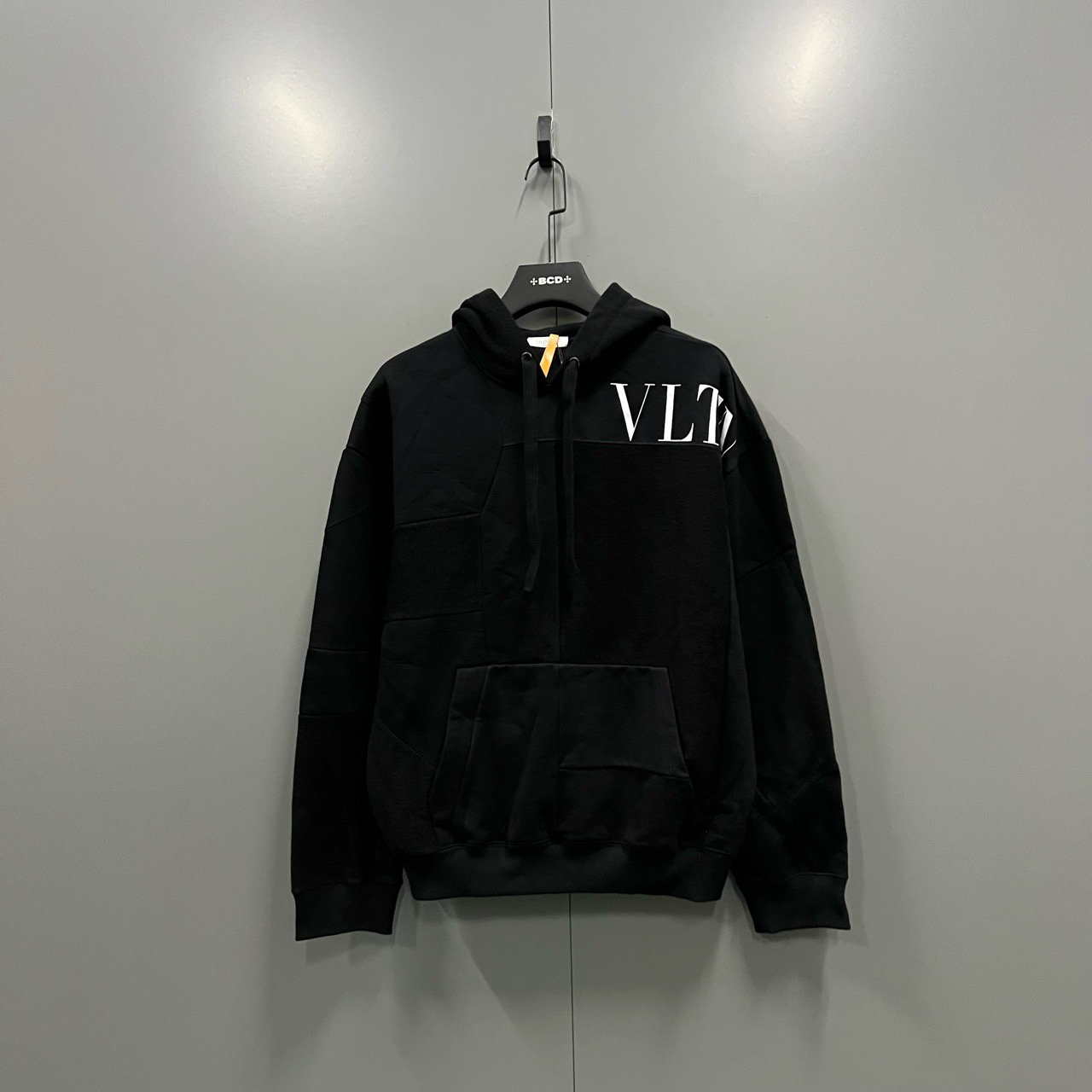 99新 Valentino/华伦天奴 华伦天奴 黑色印花logo帽衫 S码/98新