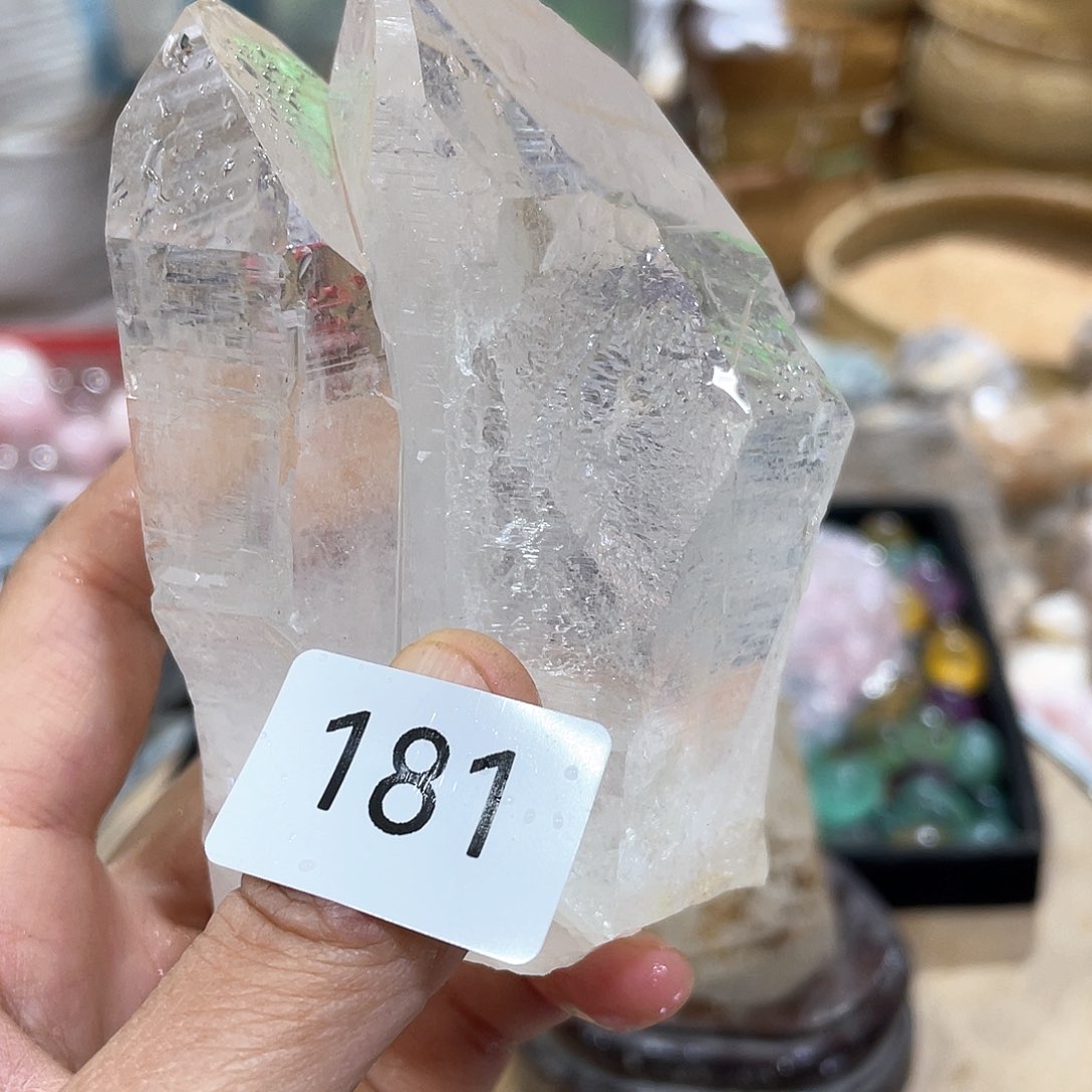 水晶摆件……未镶嵌?****?