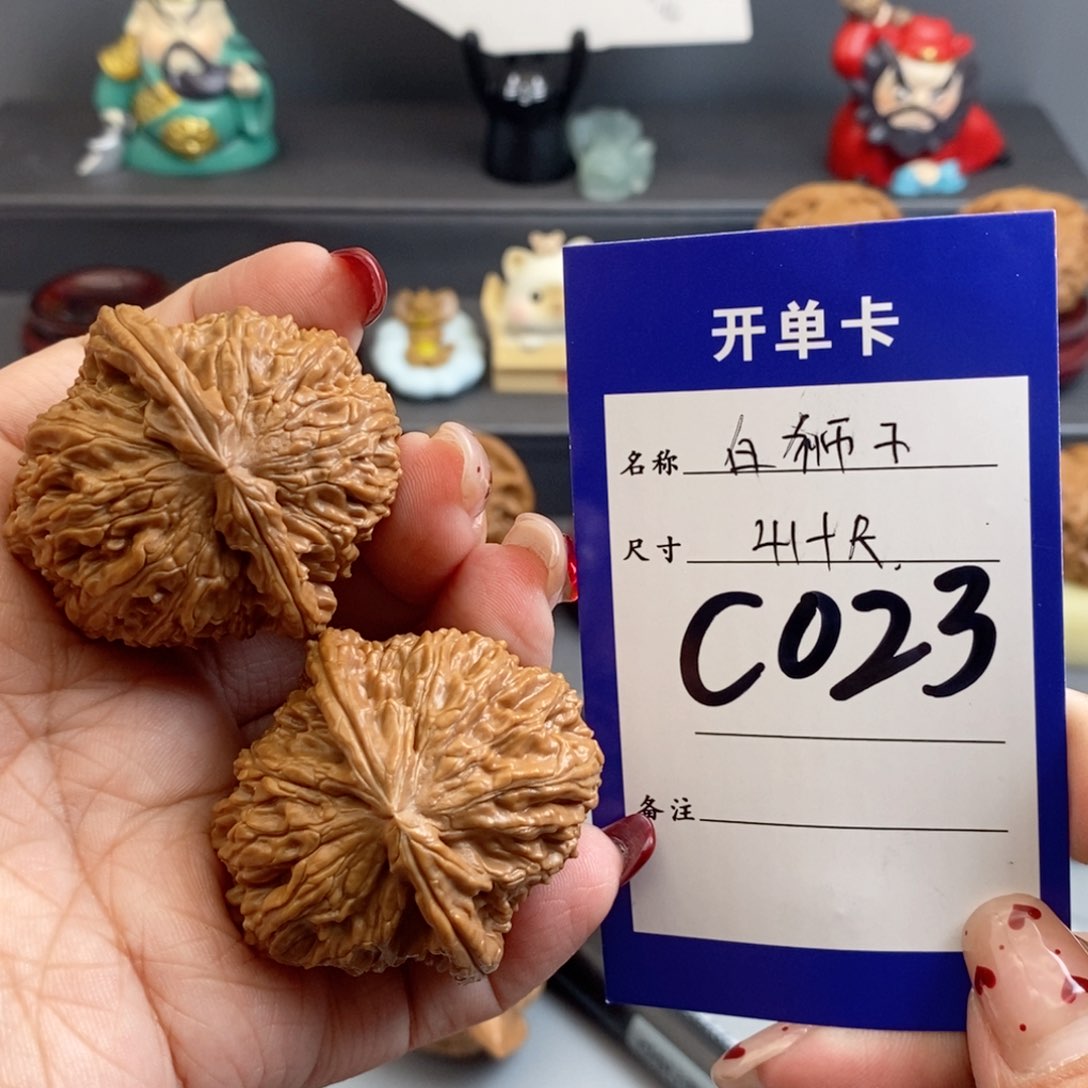 文玩核桃吊坠ғ****ʀ闷白41
