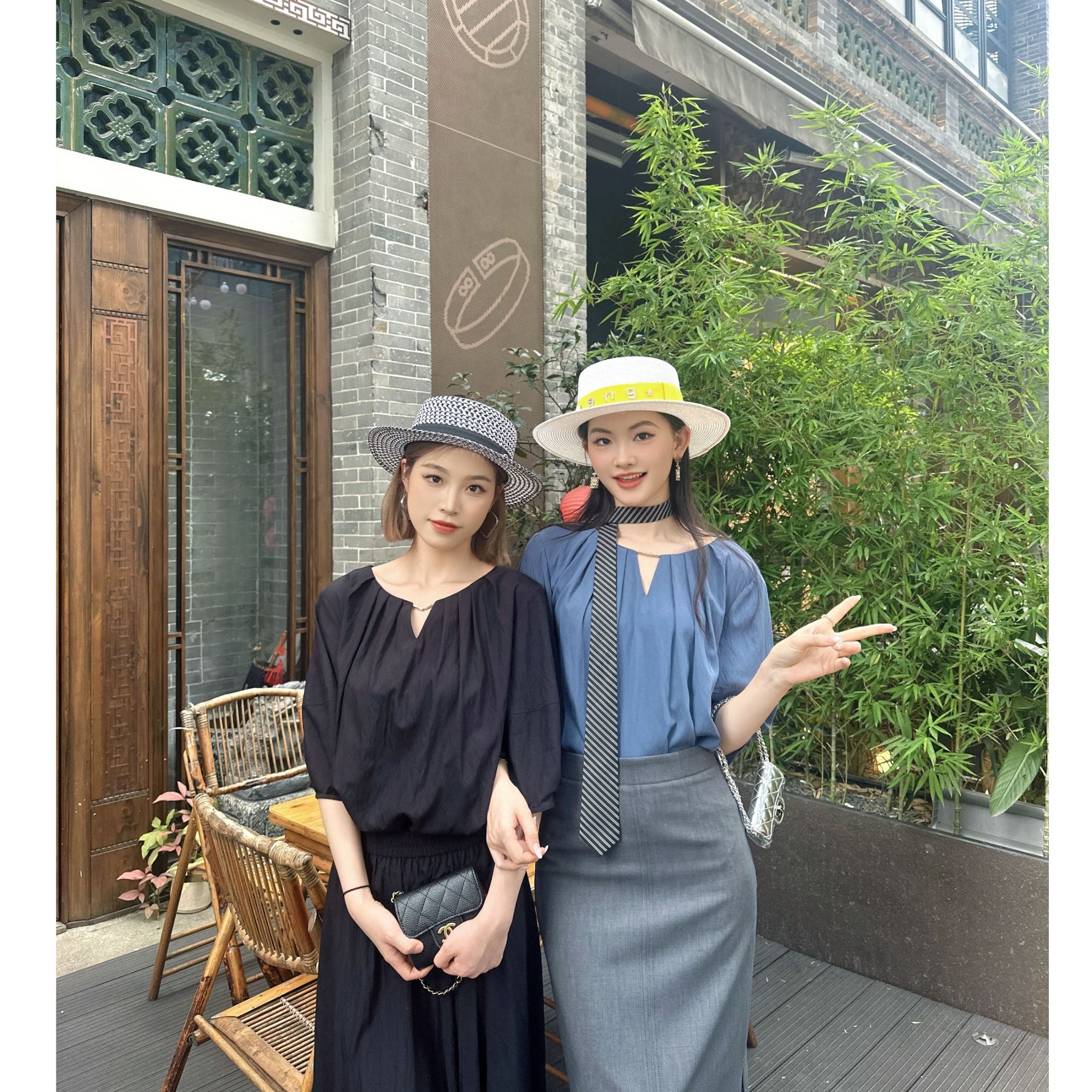 GIRDEAR/哥弟真的好新款气质抽褶上衣设计款百搭小V领T恤女830001