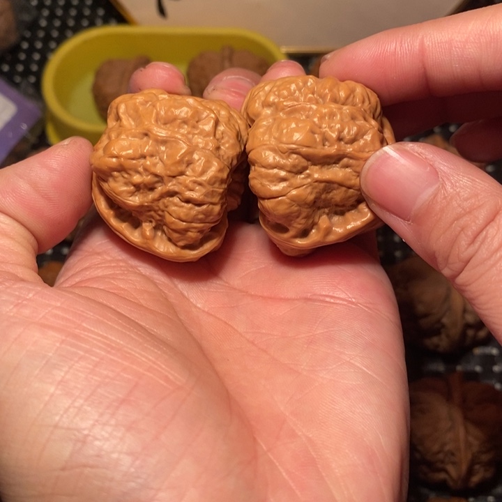 皓***友文玩核桃把件大八腿