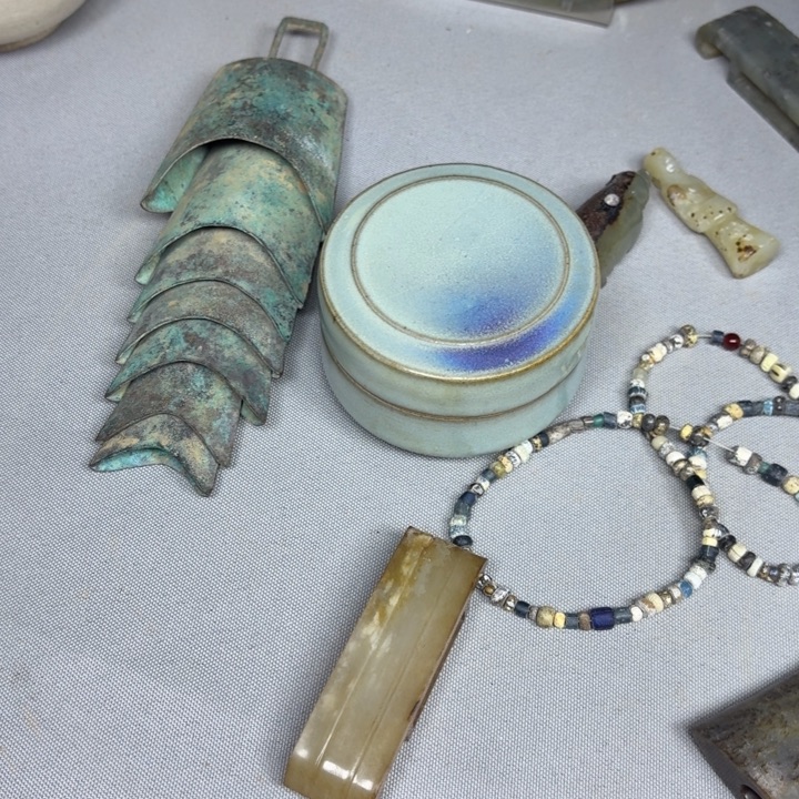 复***古摆件陶瓷。         