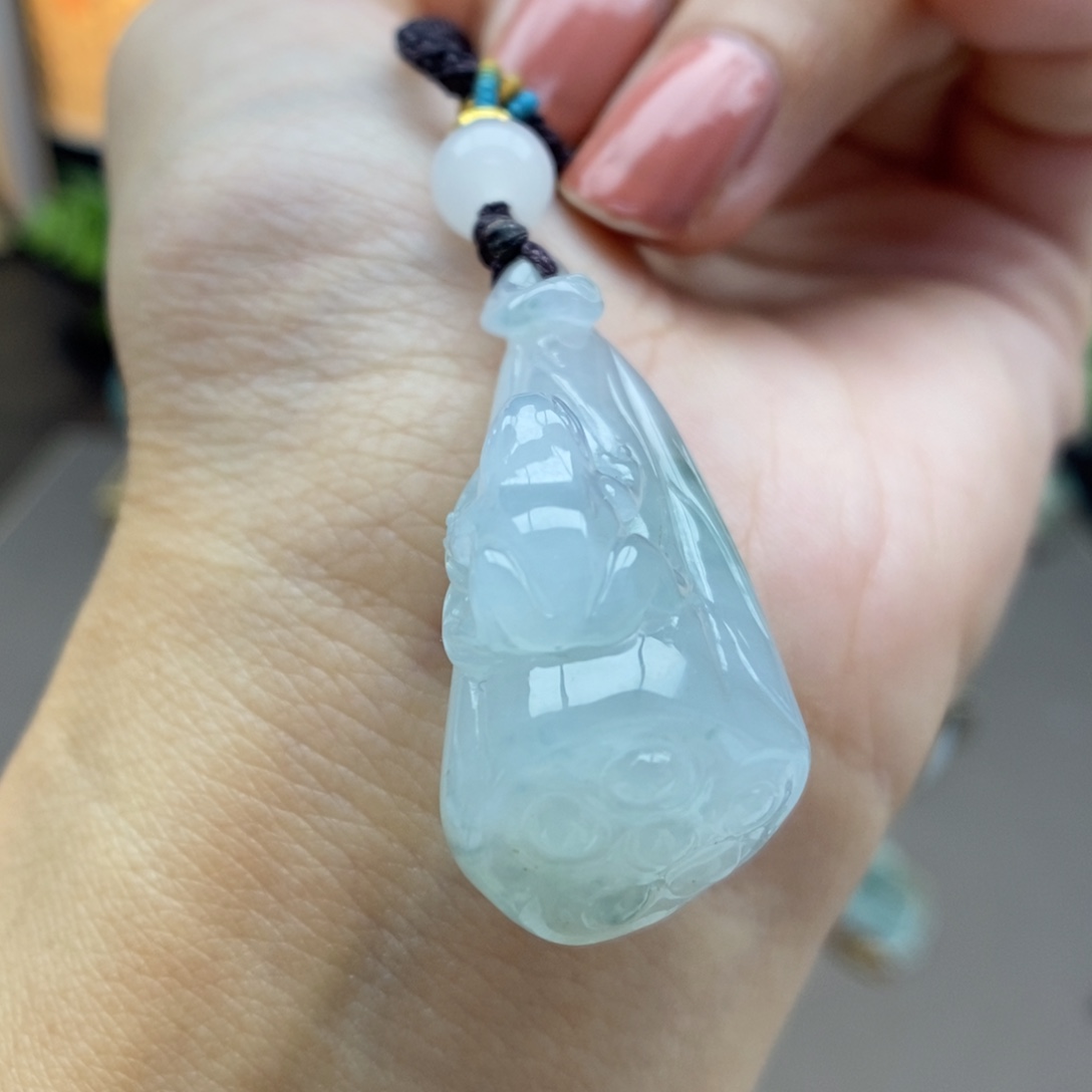 翡翠未镶嵌颈饰吊坠121