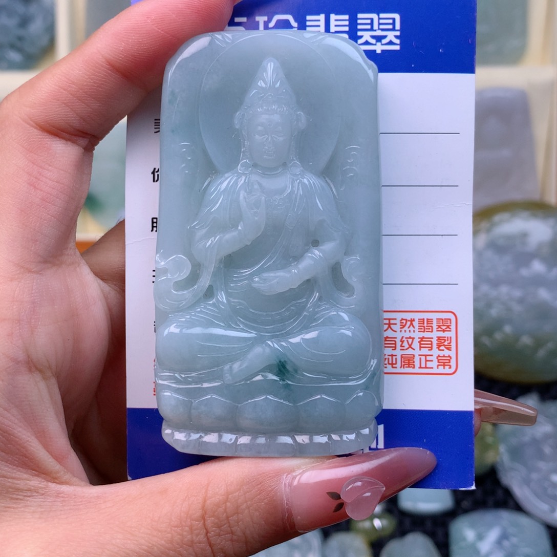 翡翠颈饰未镶嵌缅甸翡翠