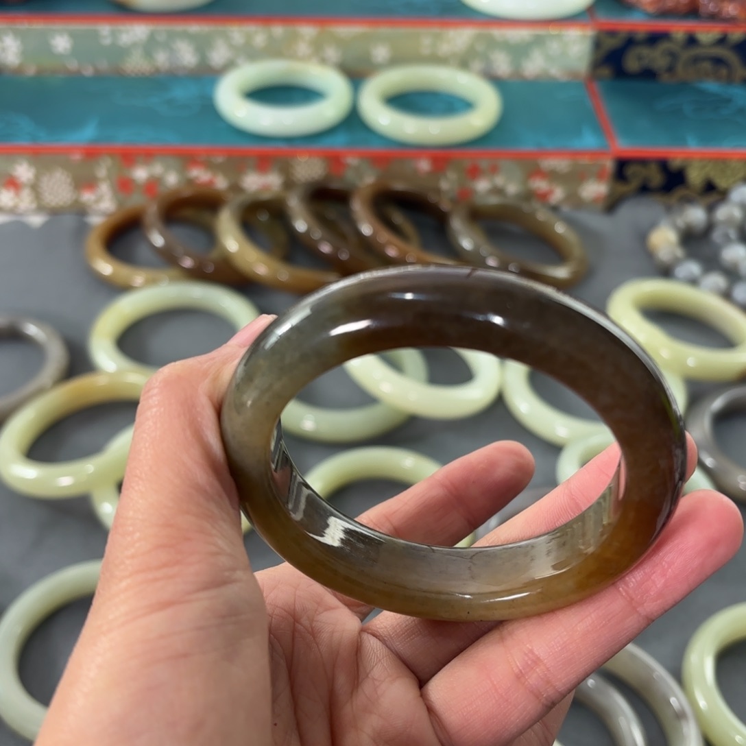 和田玉（糖玉）58未镶嵌