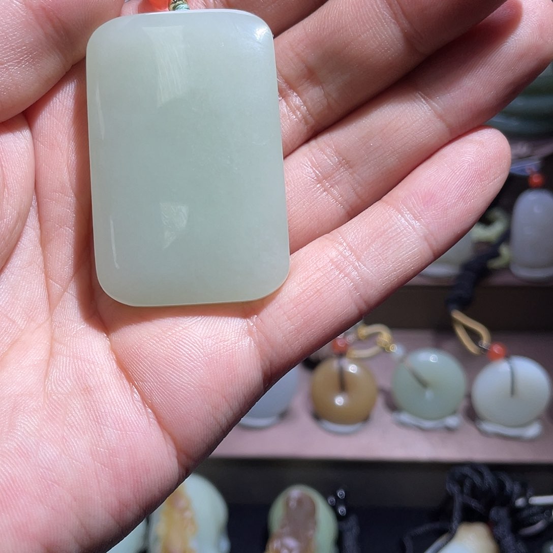 和田玉挂件未镶嵌