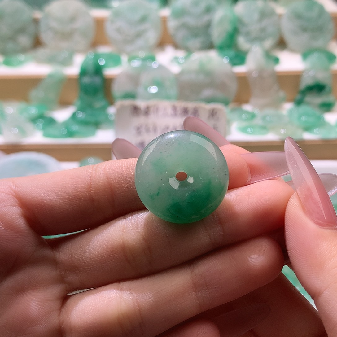 石英质玉未镶嵌珠宝半成品