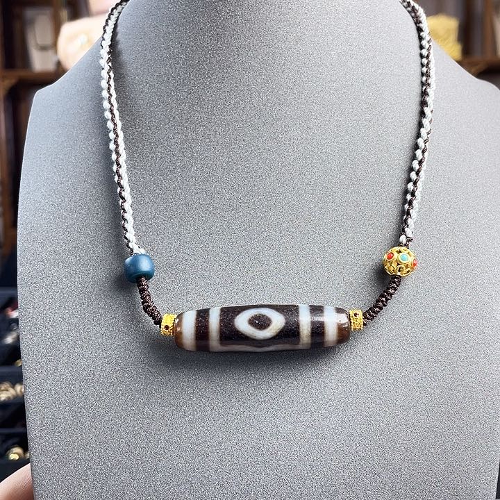 玛瑙/玉髓合金颈饰