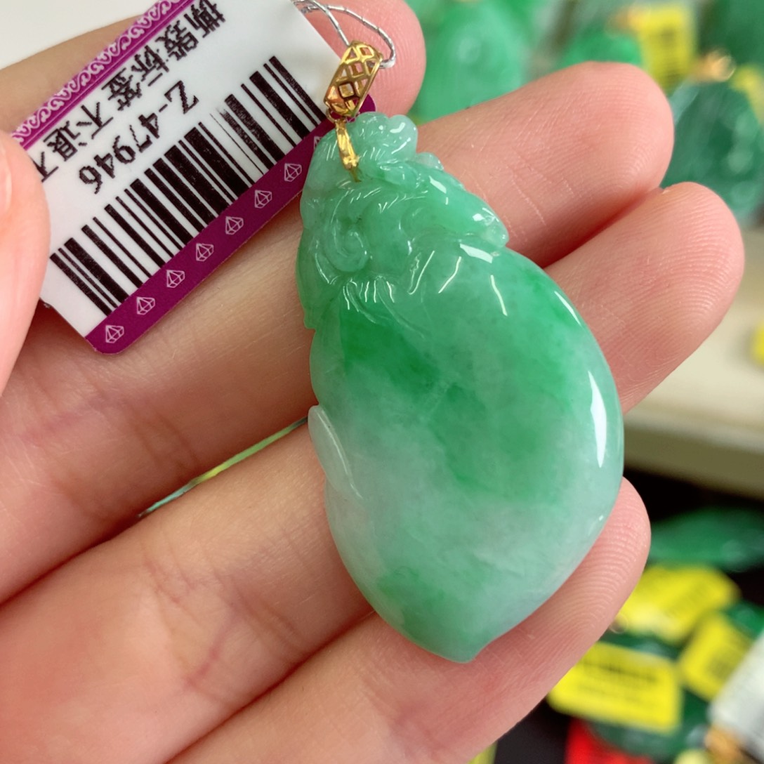 翡翠18K金镶嵌吊坠(不含链)