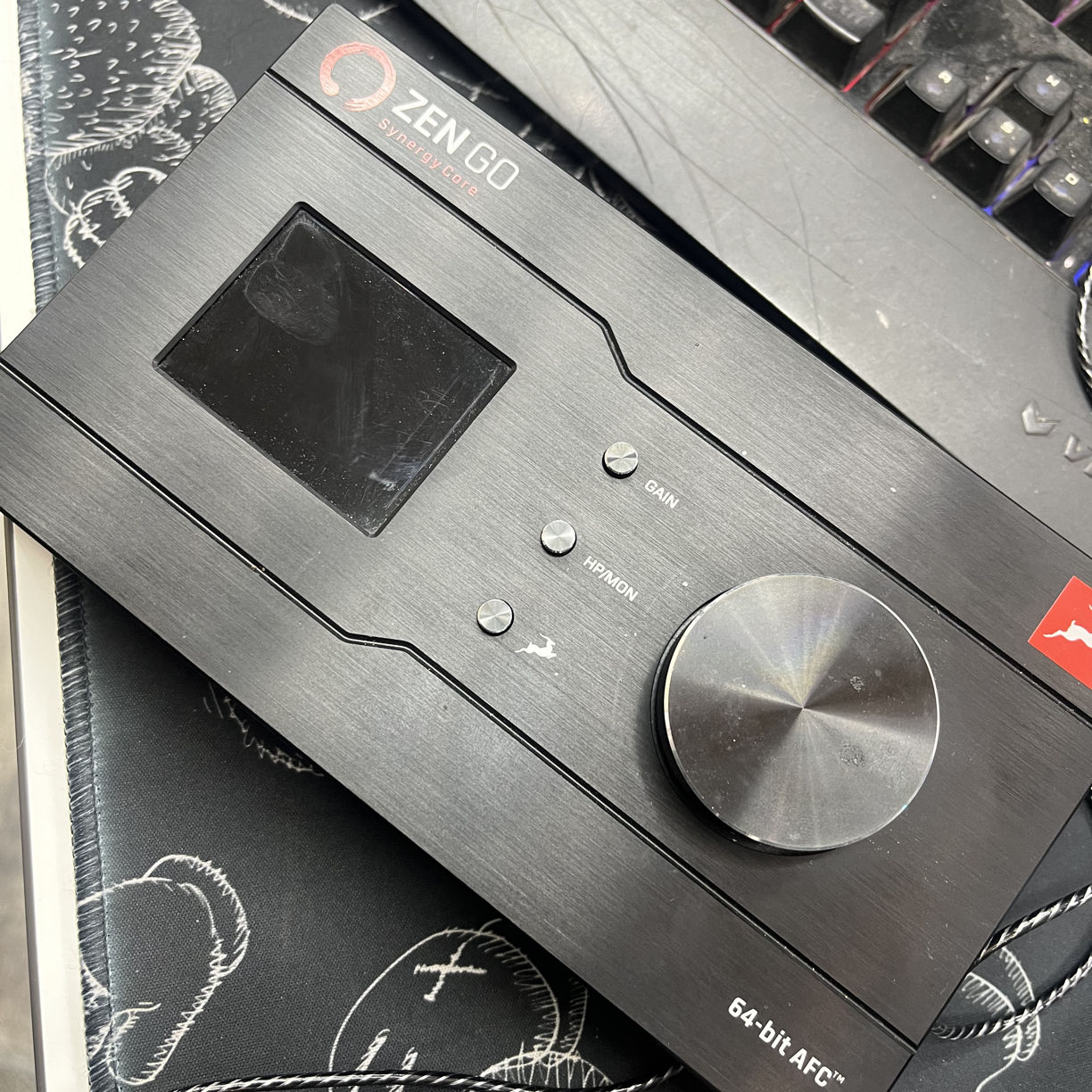 95新 诺必行 羚羊zengo带盒子数据线不支持七天无理由