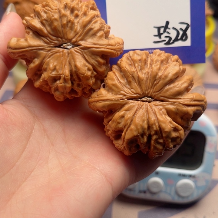 吊坠文玩核桃A***活文玩核桃把件28