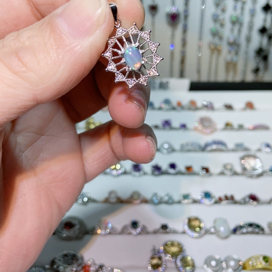 绿水晶戒指银S925镶嵌