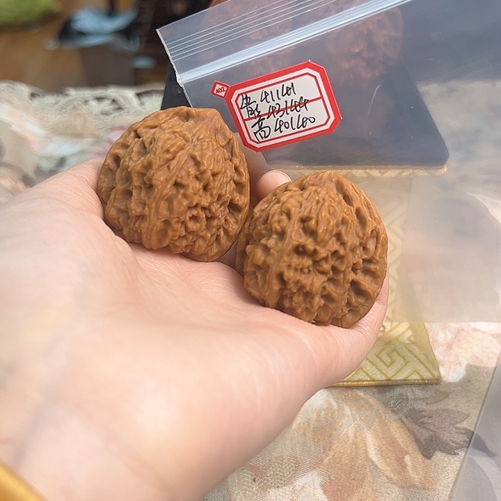 文玩核桃把件赵喜满南将石