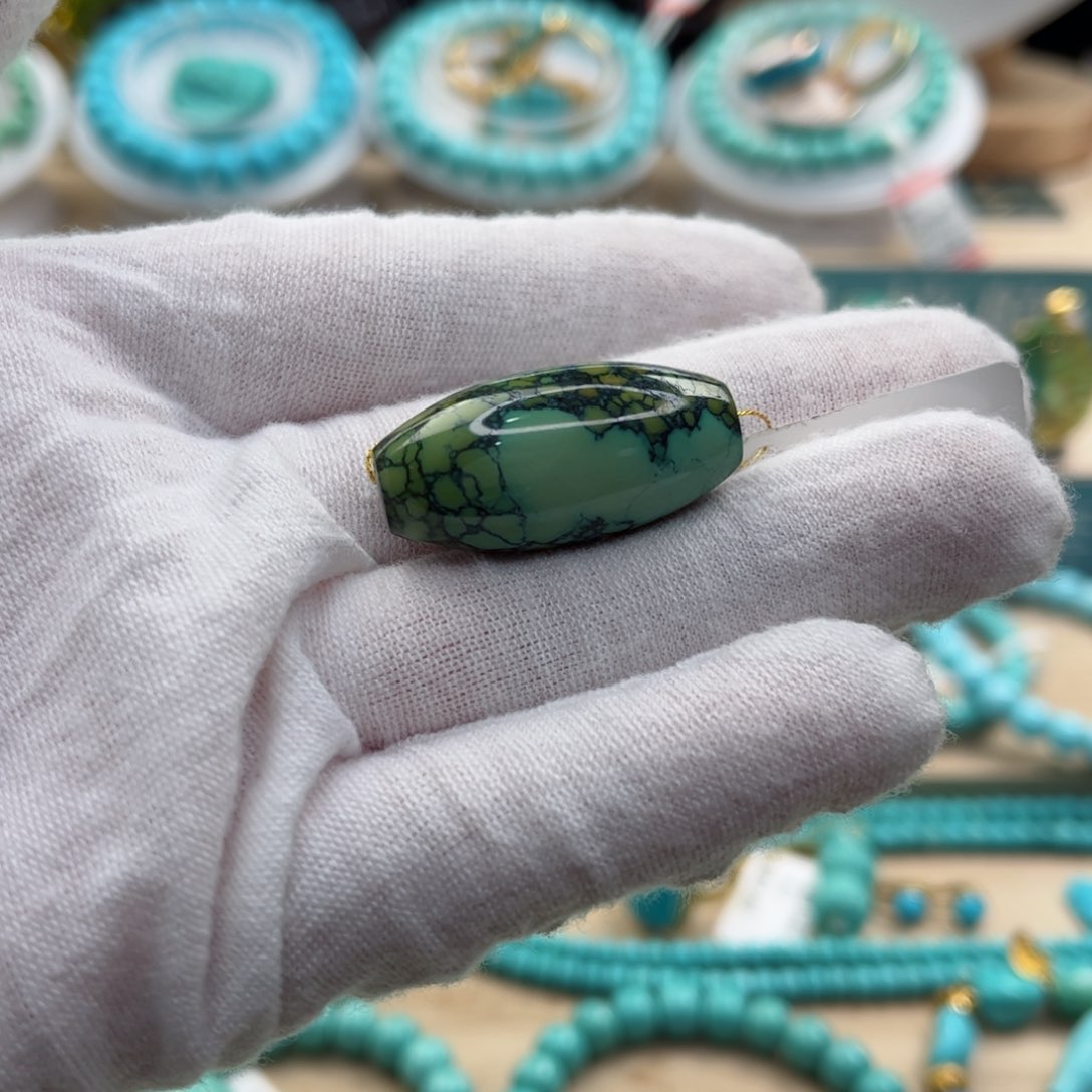 绿松石珠宝奇石未镶嵌