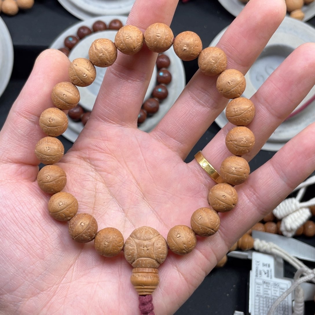 凤眼菩提手串11➕左右尺寸k21凤眼菩提D375厚皮