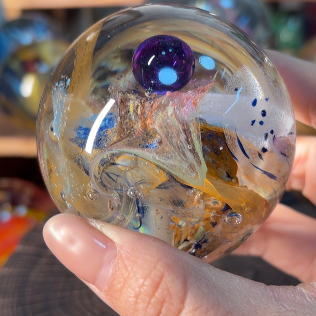 宁***远琉璃手工艺品微瑕