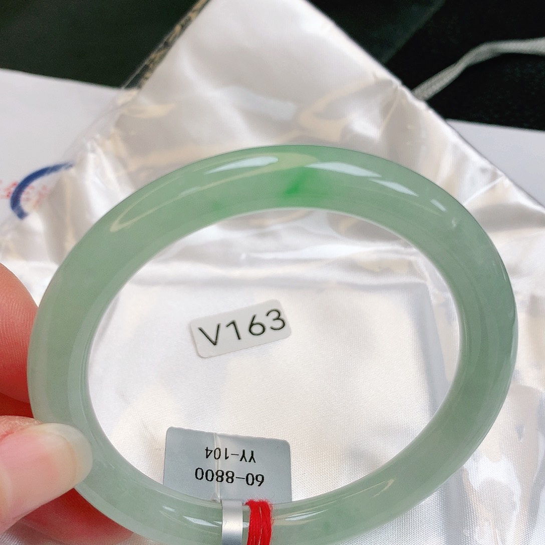 【闪购商品】翡翠手镯未镶嵌缅甸天然a货翡翠