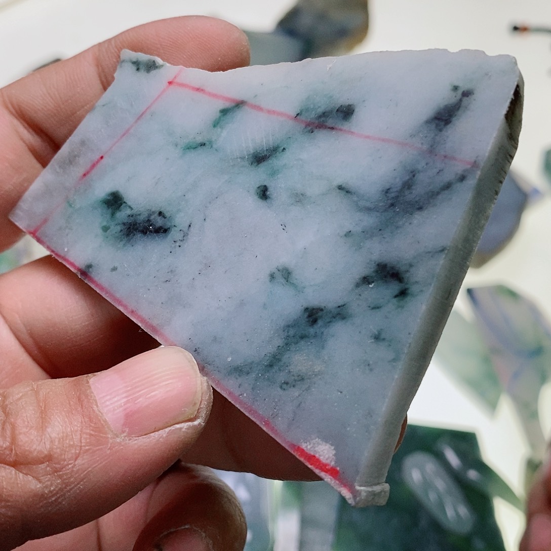 定制翡翠未镶嵌翡翠