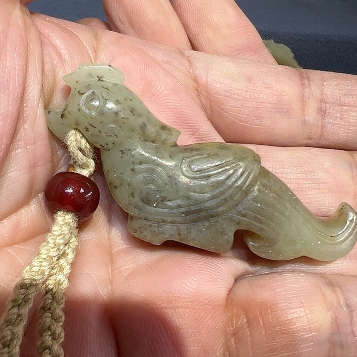 和田玉（糖玉）挂件／手把件未镶嵌