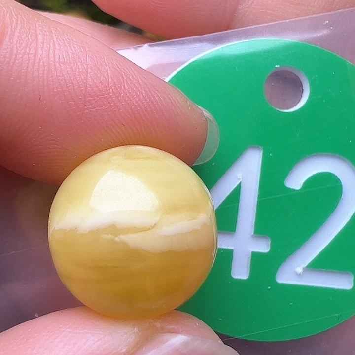 蜜蜡裸石未镶嵌金沙15m m