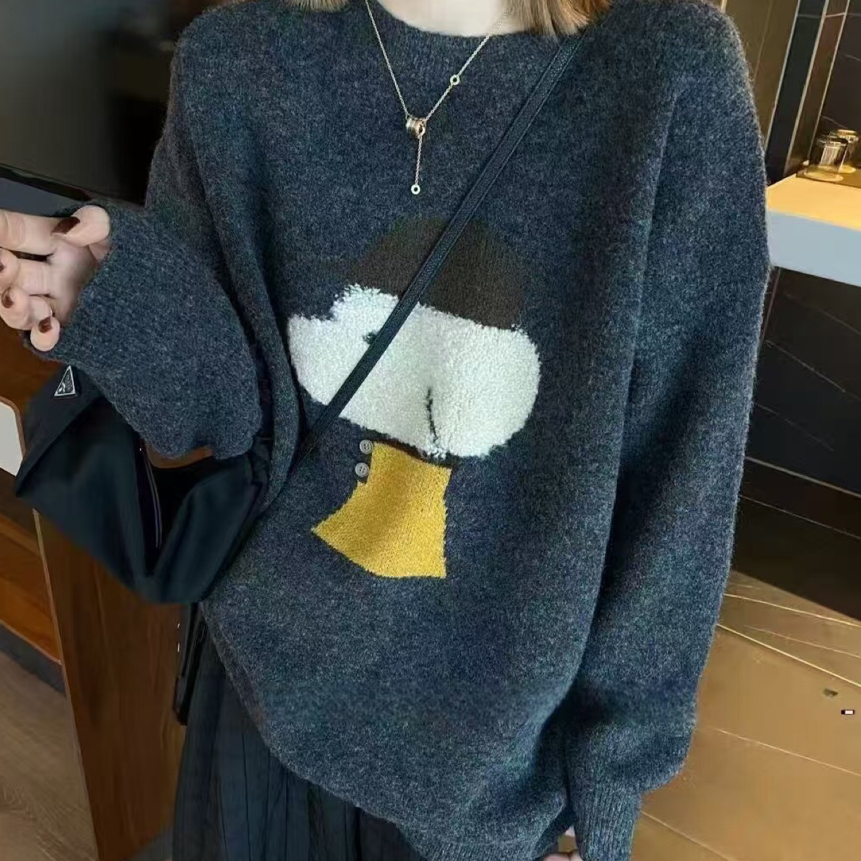 思丹家优选，灰色毛衣