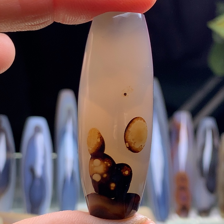 玛瑙/玉髓颈饰未镶嵌106