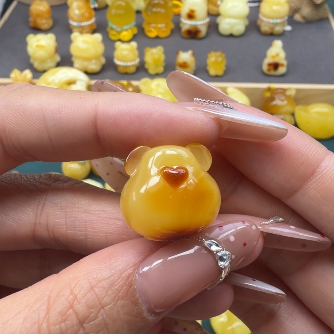 琥珀未镶嵌裸石蜜蜡