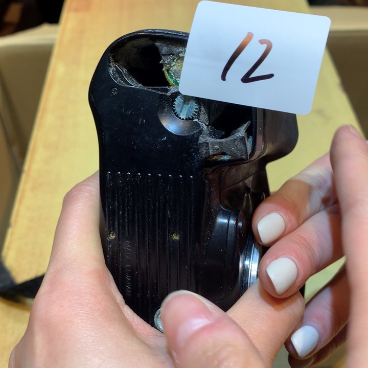 瓷片林*哈哈哈哈哈这个12