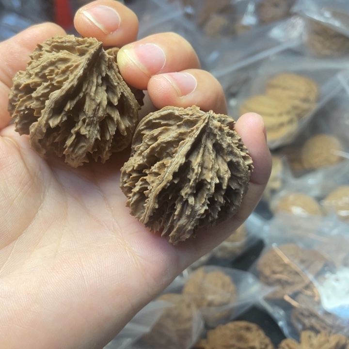 吊坠文玩核桃菊花三楞39