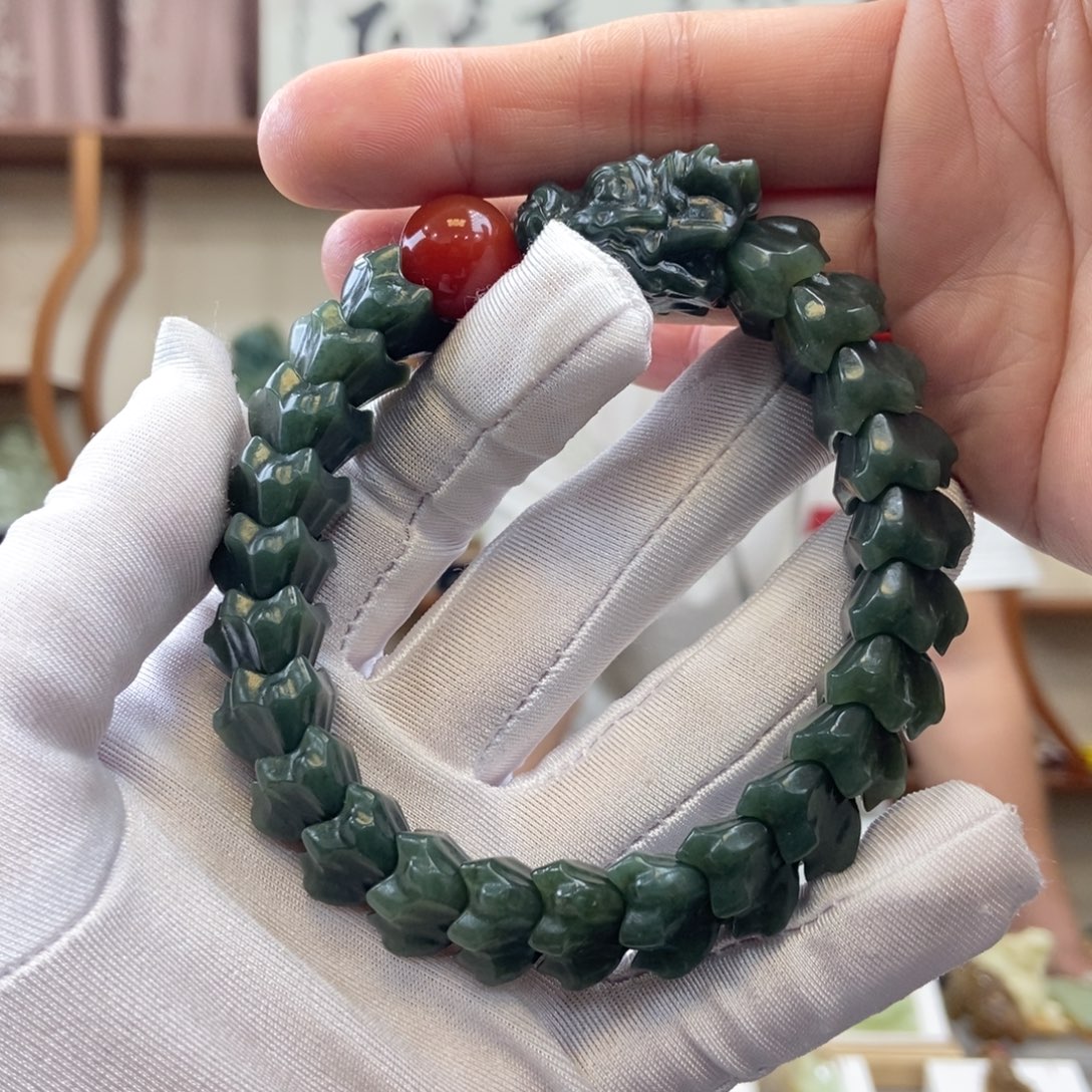 和田玉未镶嵌手链